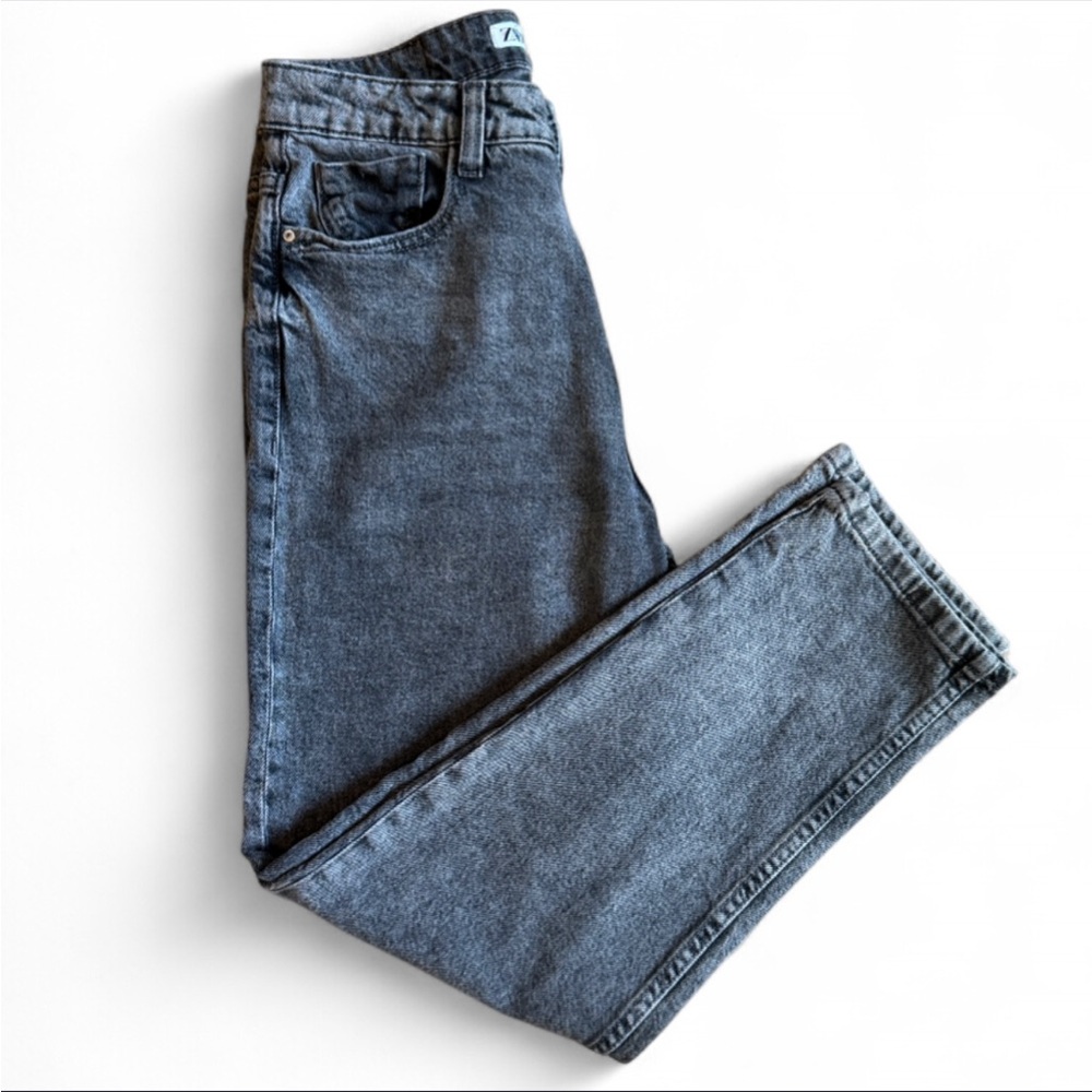 Zara Women's Gray High Rise Jeans - Picture 2 of 3